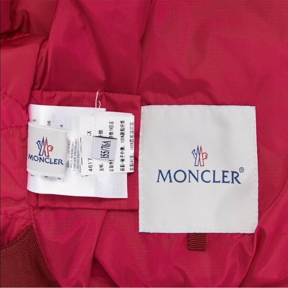 Vintage Moncler jacket - Picture 5 of 7